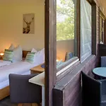 Esche 2 By Interhome