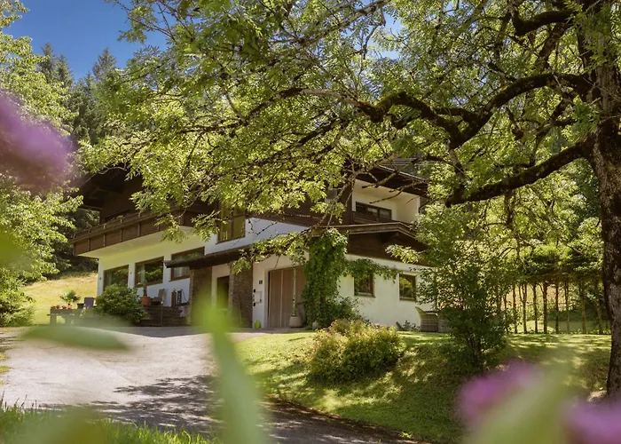 Esche 2 By Interhome